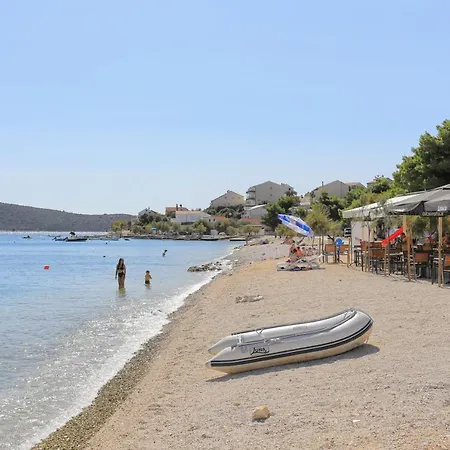 Apartment Seaside With A Swimming Pool Sevid, Trogir - 21163 Marina