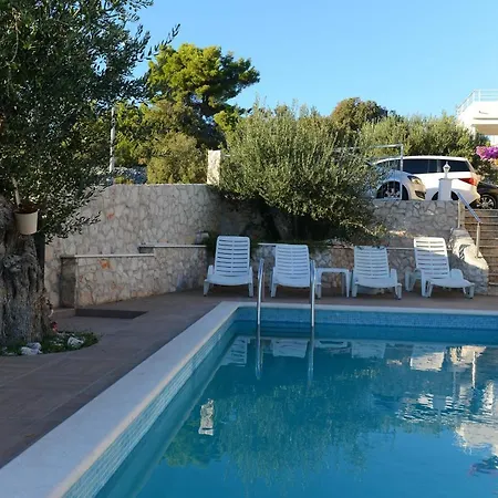 Apartament Seaside With A Swimming Pool Sevid, Trogir - 21163