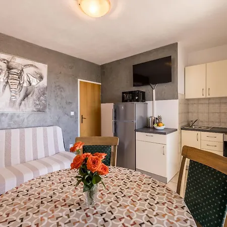 Family-friendly With Swimming Pool Sevid, Trogir - 21163 *