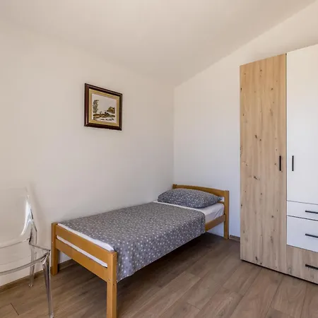 Family-friendly With Swimming Pool Sevid, Trogir - 21163 * Marina