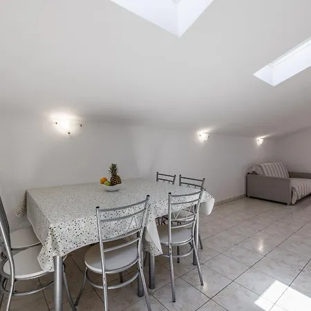 Apartment Seaside With A Swimming Pool Sevid, Trogir - 21163