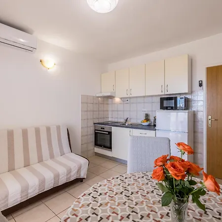 Family-friendly With Swimming Pool Sevid, Trogir - 21163 * Marina