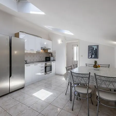 Family-friendly With Swimming Pool Sevid - Trogir - 21163